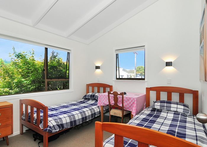  at 402 Linton Crescent, Whangamatā