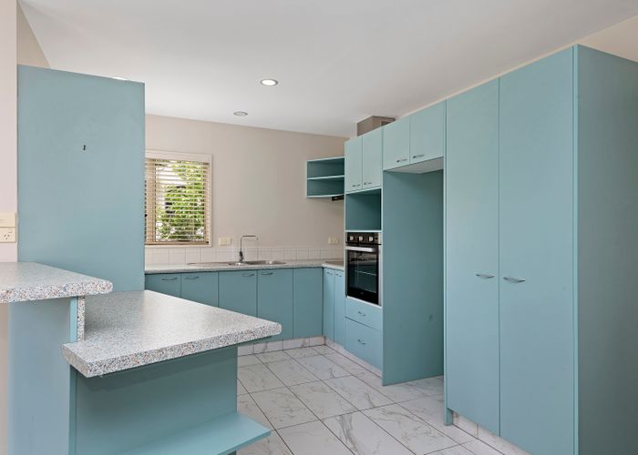  at 3 Willow Dell, Westmorland, Christchurch