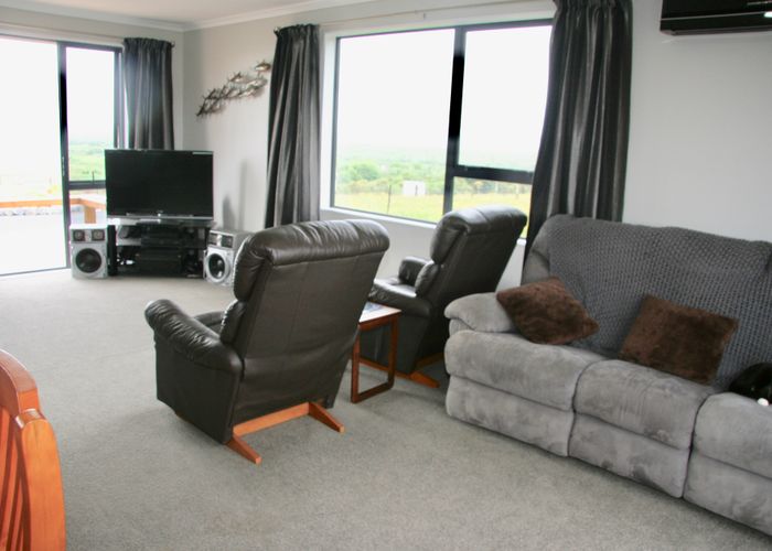  at 614 Falls Road, Waerenga