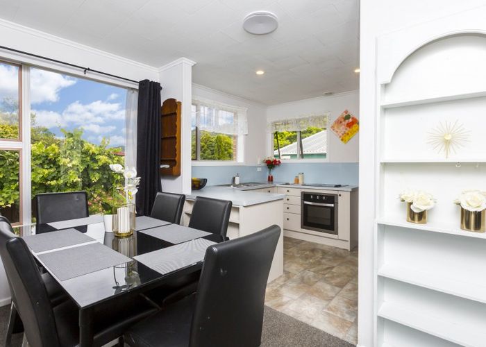  at 9 Montana Road, Totara Park, Upper Hutt