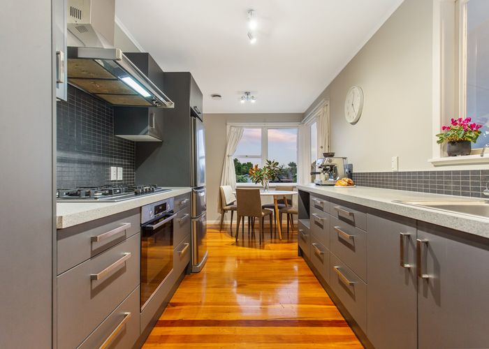 at 5 Rangitiki Crescent, Lynfield, Auckland