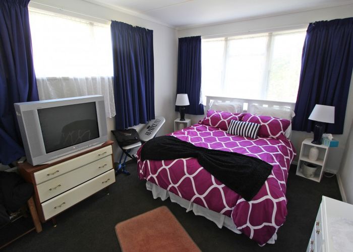  at 116 Champion Street, Cannons Creek, Porirua