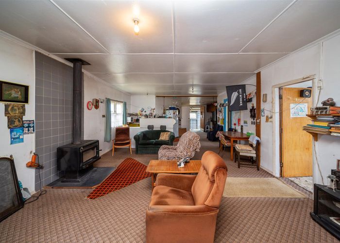  at 425 Waihi Road, Normanby, Hawera