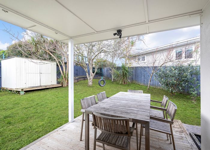  at 70 Barrack Road, Mount Wellington, Auckland