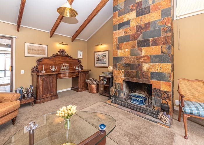  at 3 Collier Place, Saint Johns Hill, Whanganui