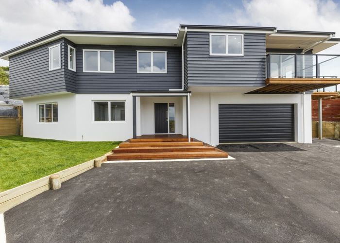  at 133 Cashmere Drive, Fitzherbert, Palmerston North