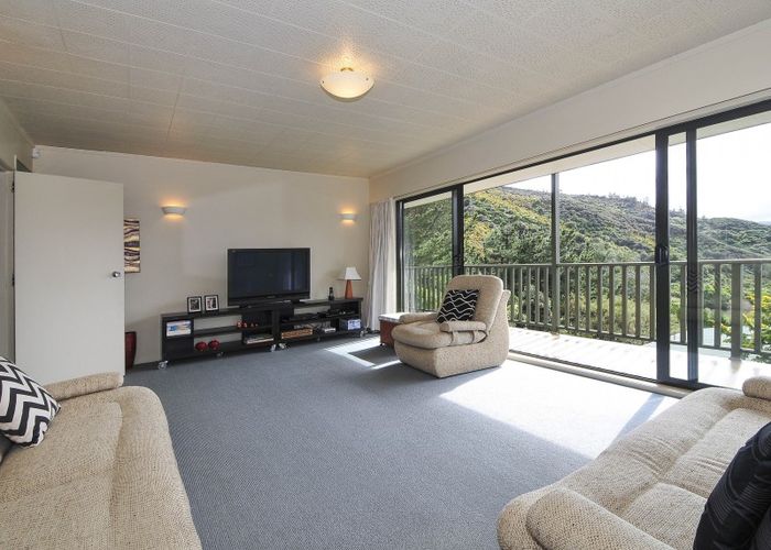  at 31 Willcox Grove, Naenae, Lower Hutt