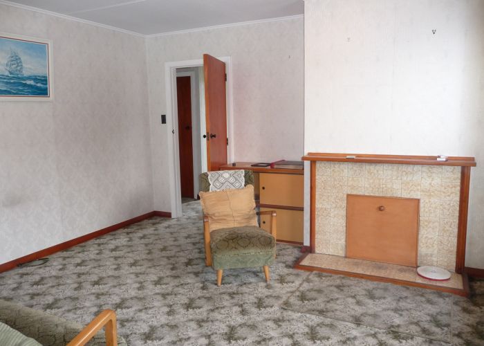  at 31 Thames Street, Roslyn, Palmerston North