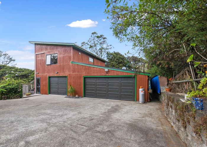  at 85 Coulter Road, Henderson Valley, Auckland