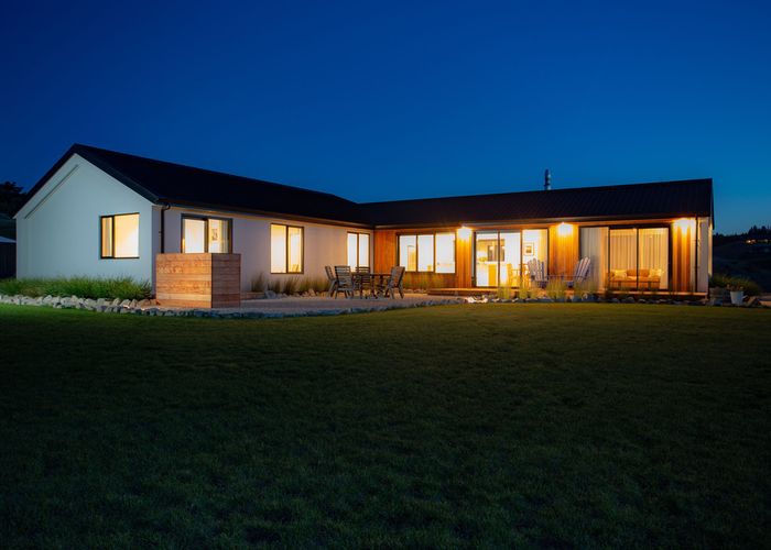  at 43 Westmere Drive, Tasman
