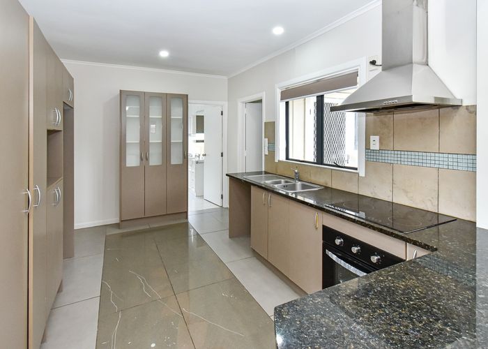  at 166 Motatau Road, Papatoetoe, Auckland