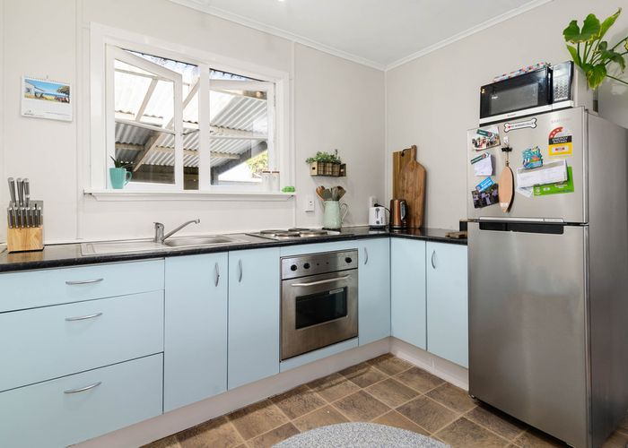 at 8A Farnworth Avenue, Holdens Bay, Rotorua