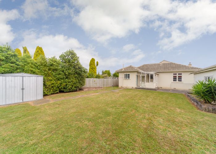  at 18 East Street, Terrace End, Palmerston North