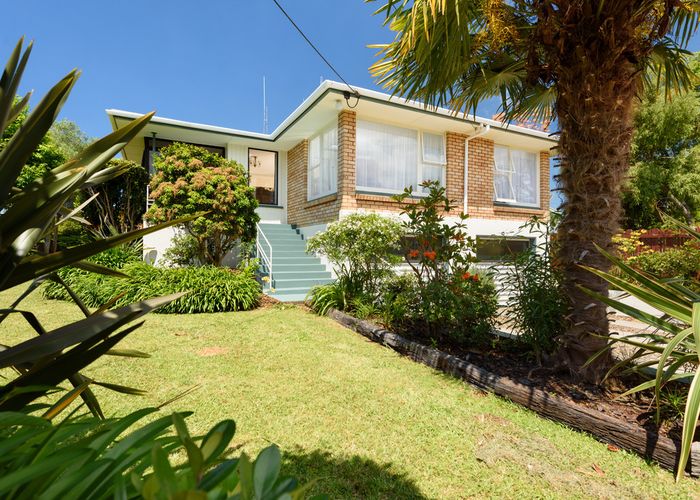  at 6 Fairlie Grove, Te Puna