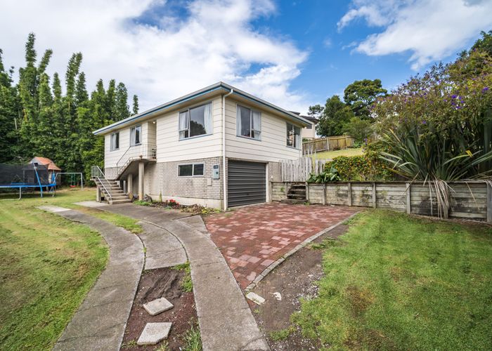  at 35 Athenic Avenue, Lynfield, Auckland