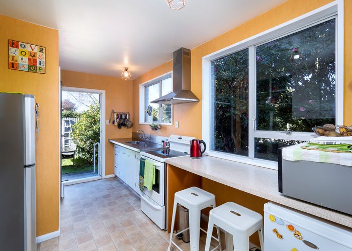  at 1/57 Laurence Street, Waltham, Christchurch