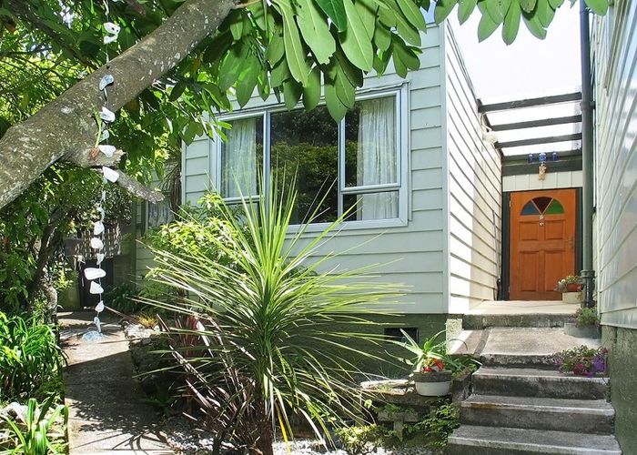  at 4 View Road, Titahi Bay, Porirua
