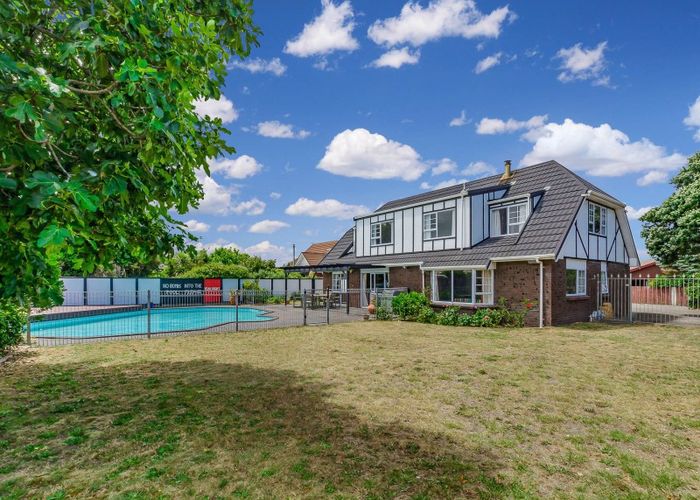  at 11 Beechwood Close, Paraparaumu Beach, Paraparaumu