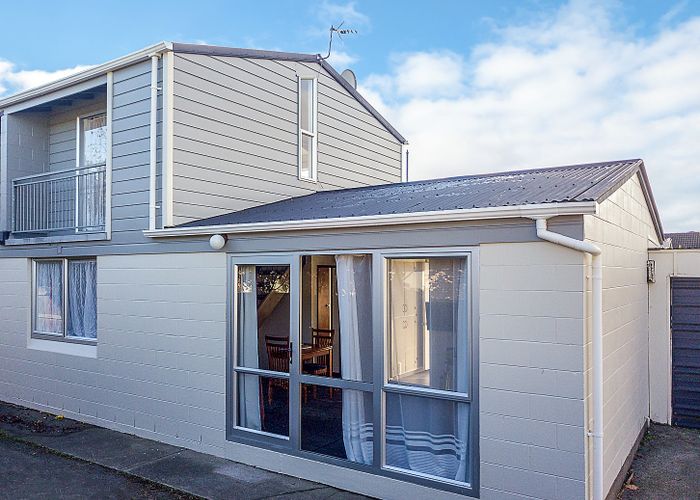  at 2/106 Sparks Road, Hoon Hay, Christchurch