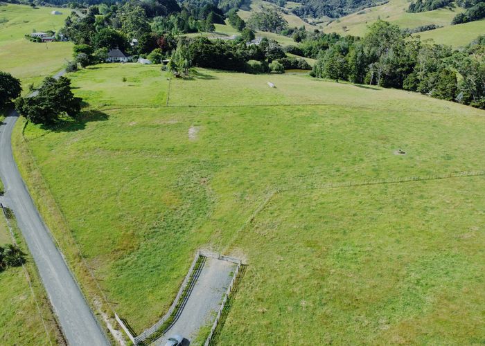  at 275 WECH ACCESS, Makarau, Auckland