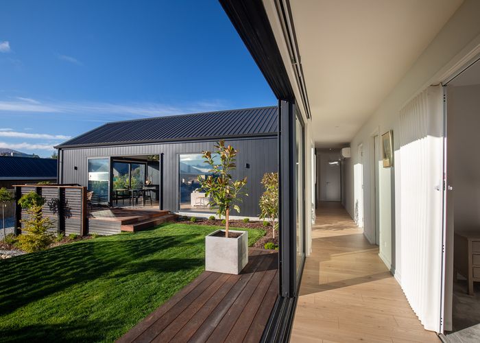  at 4 Reserve Lane, Wānaka