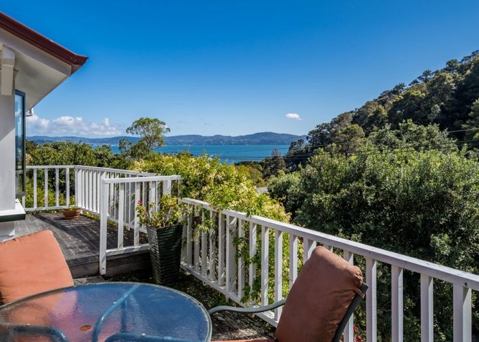  at 36 Moana Road, Days Bay, Lower Hutt