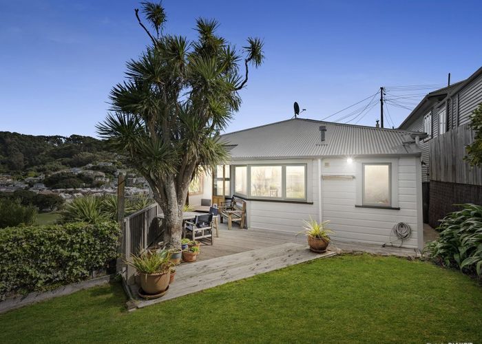  at 133 Overtoun Terrace, Hataitai, Wellington