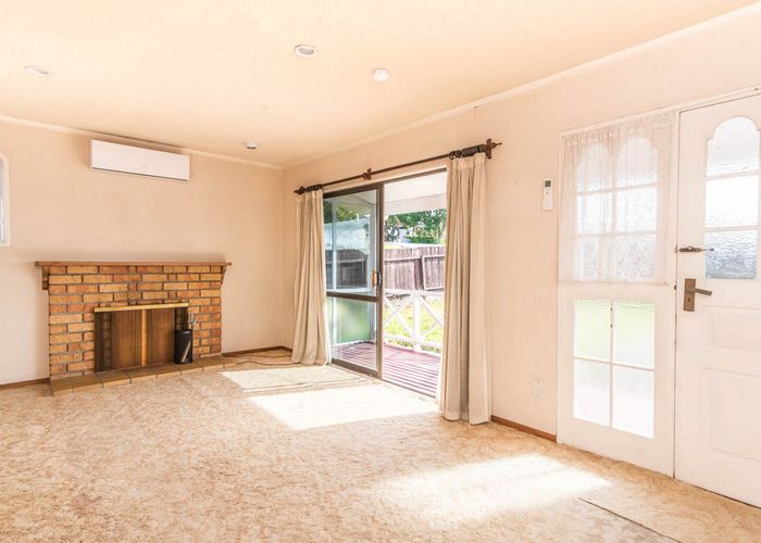  at 1/170 Titirangi Road, New Lynn, Auckland