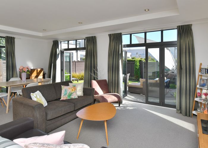  at 42 Country Club Terrace, Northwood, Christchurch