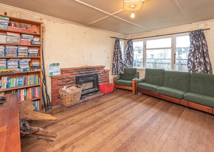  at 14 Boyd Avenue, Aramoho, Whanganui