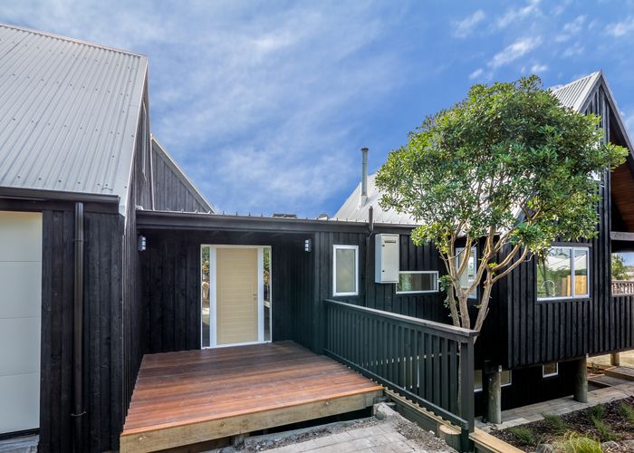  at 363 Centaurus Road, Hillsborough, Christchurch