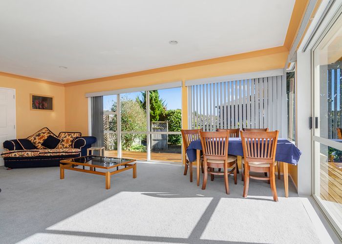  at 95 Eugenia Rise, Totara Heights, Auckland