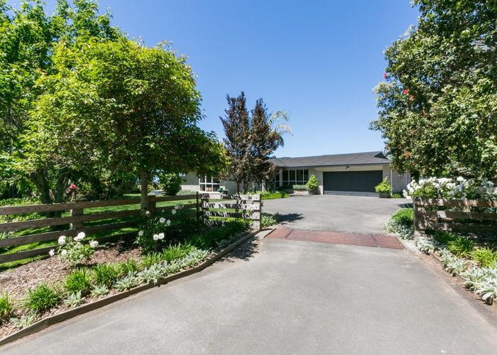  at 22 Churchill Drive, Taradale, Napier