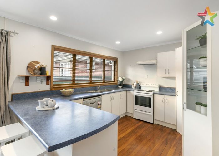  at 88 Pine Avenue, Ebdentown, Upper Hutt