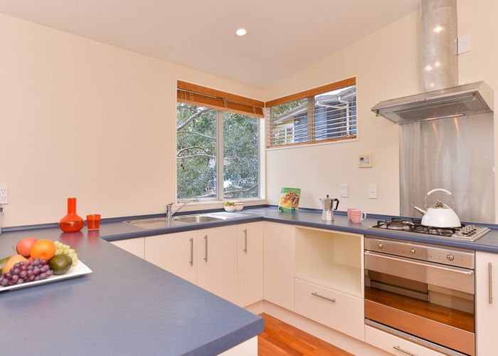  at 71 Nevay Road, Miramar, Wellington