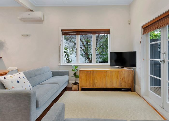  at 234 Meola Road, Point Chevalier, Auckland