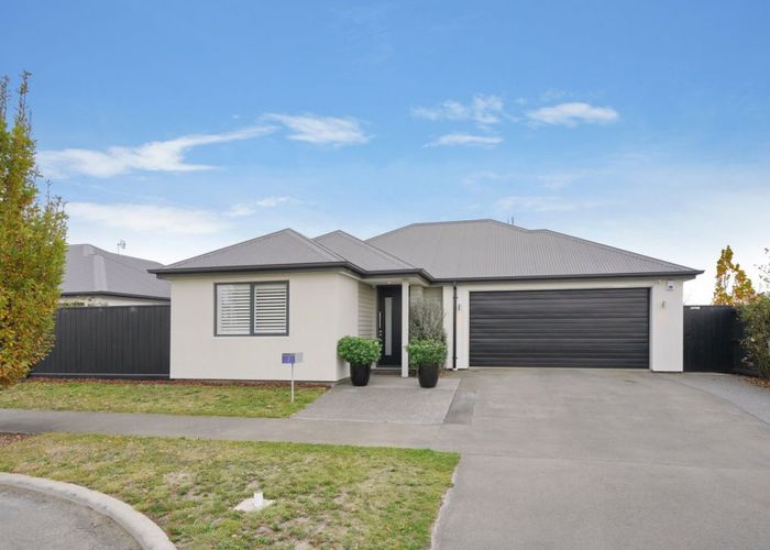  at 2 Caulfield Avenue, Halswell, Christchurch