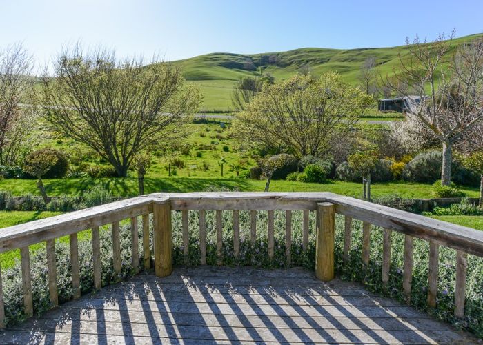  at 295 Kawera Road, Pukehamoamoa