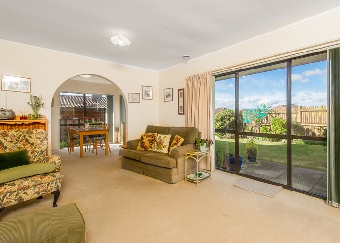  at 4/133 Whitford Road, Somerville, Manukau