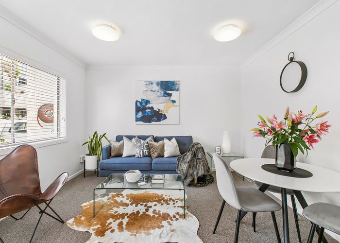  at 5/654 Mount Eden Road, Mount Eden, Auckland