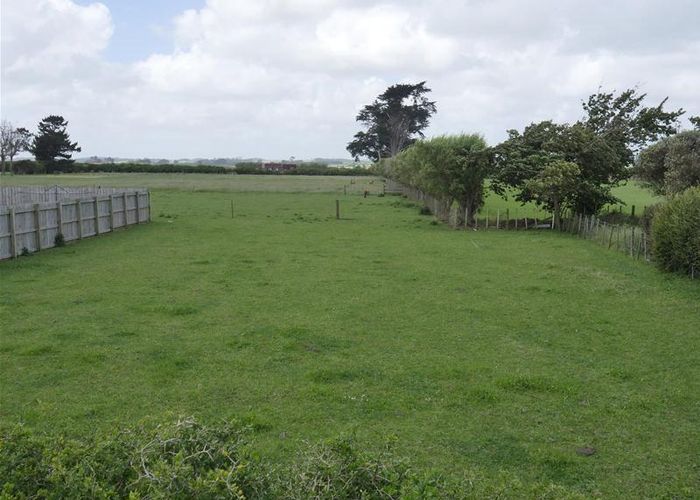  at 121 Mawhitiwhiti Road, NORMANBY, HAWERA