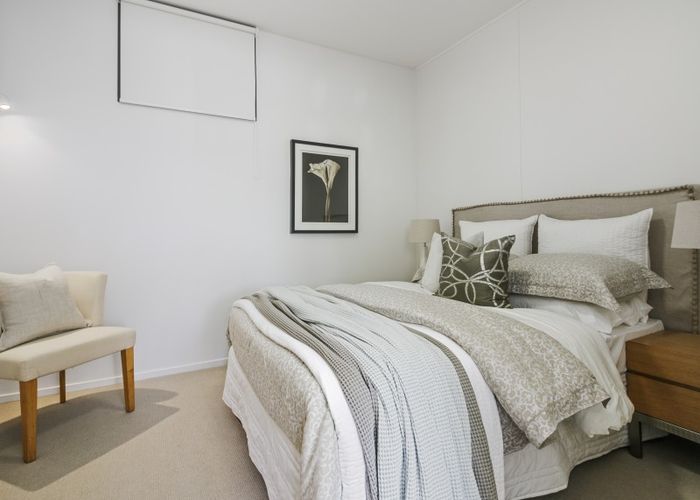  at 302/17 Putney Way, Manukau, Auckland