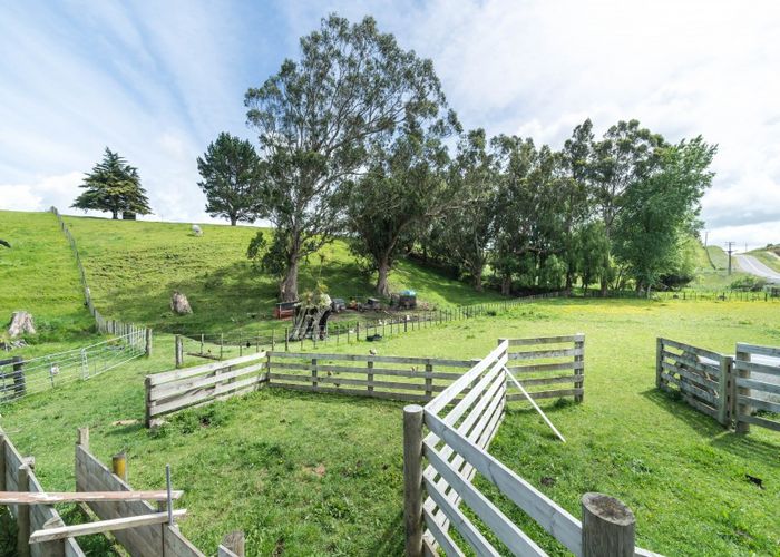  at 187 Cemetery Road, Sanson, Palmerston North