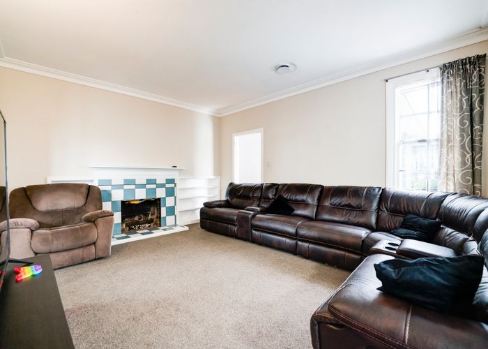  at 24 Henwood Road, Mangere East, Auckland
