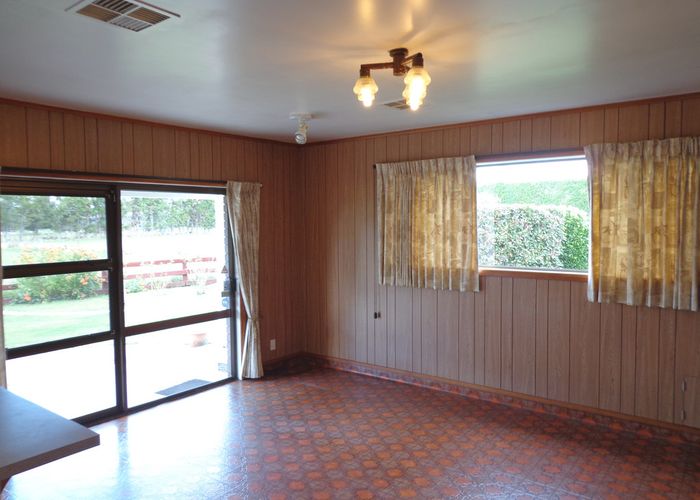  at 27 Davison Road, Newstead