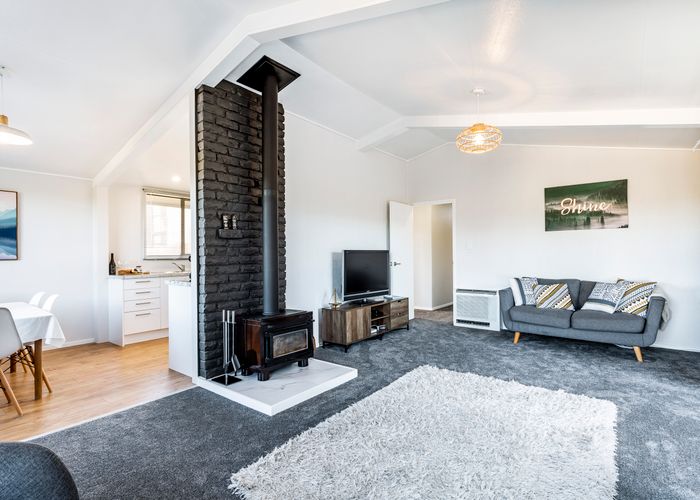 Free property data for 15 Blackhead Road, Concord, Dunedin homes.co.nz