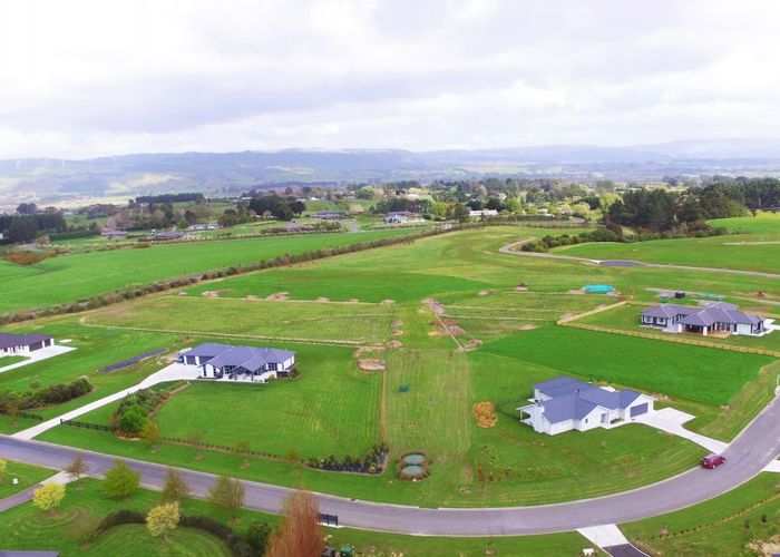  at 2 Paterson Lane, Kelvin Grove, Palmerston North