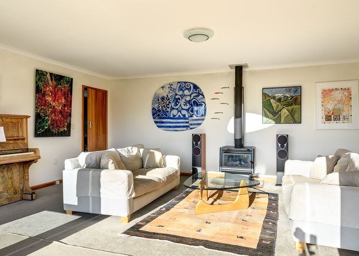  at 135 Paton Road, Hope, Richmond