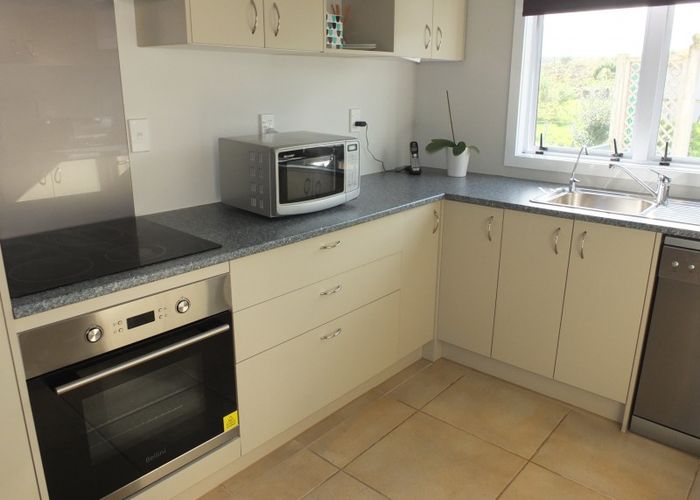  at 9 Warren Street, Foxton Beach, Foxton