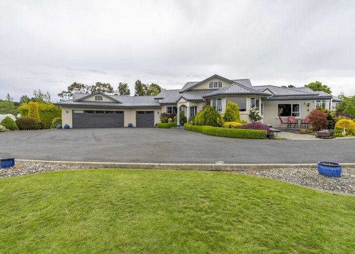  at 227 Drysdale Road, Myross Bush